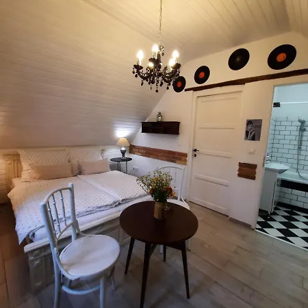 Guest house Piac Vendeghaz *