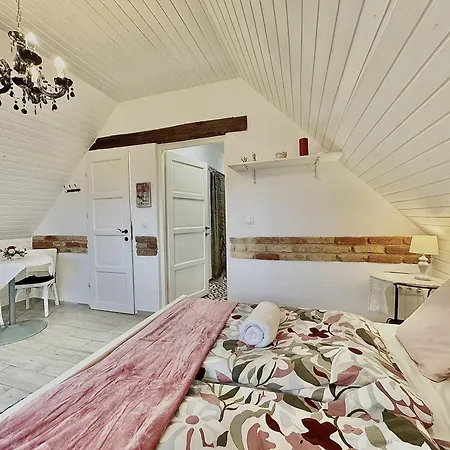 Гостевой дом Piac Vendeghaz Kaptalantoti